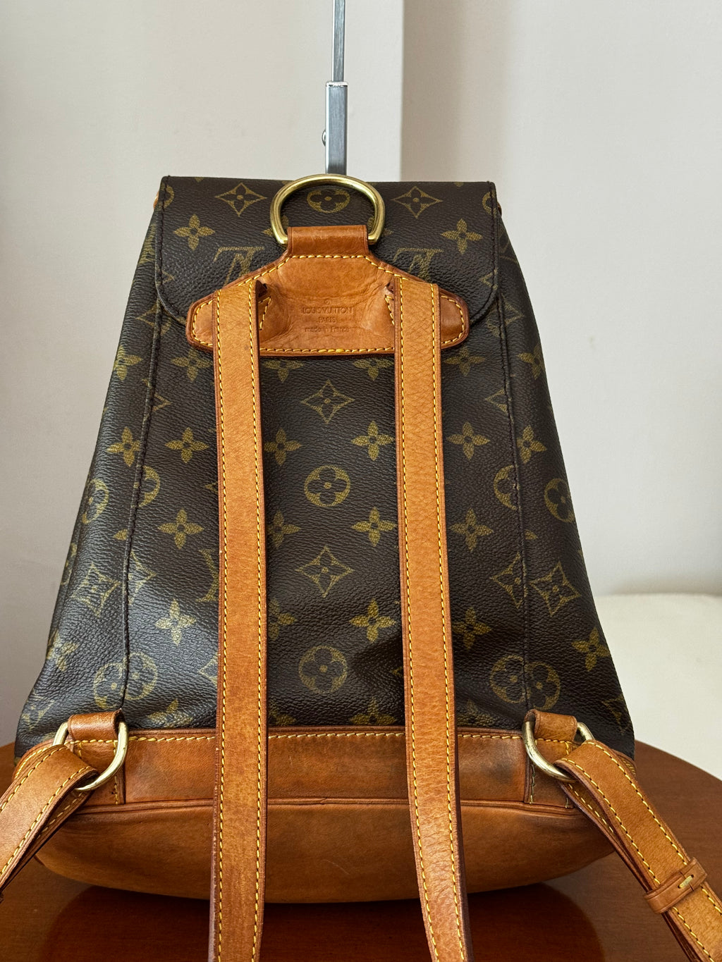 Louis Vuitton Montsouris PM