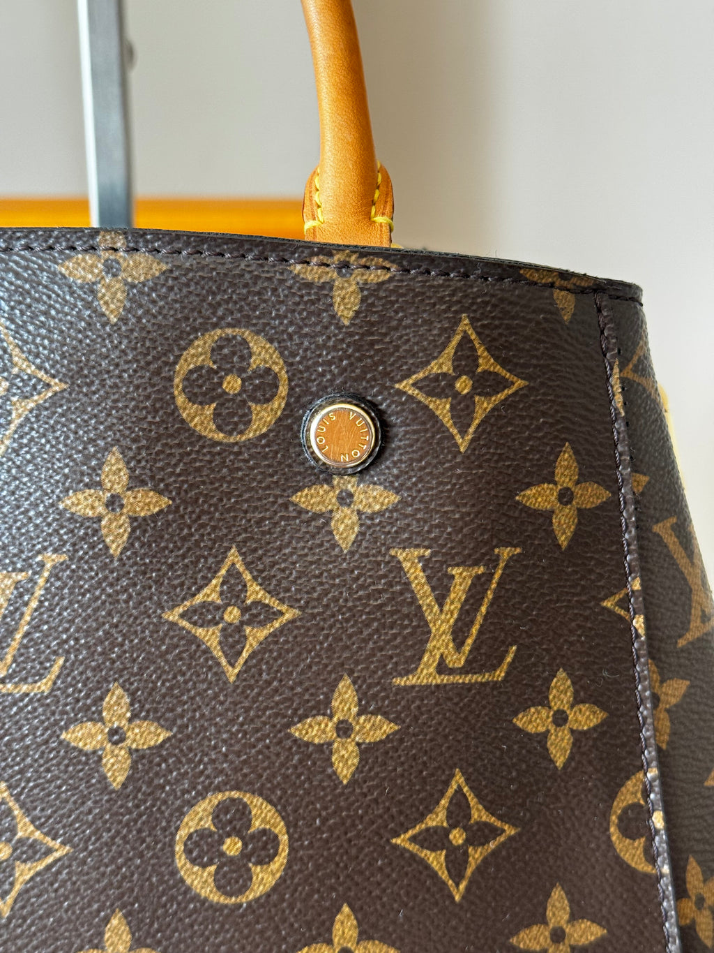 Louis vuitton Montaigne PM