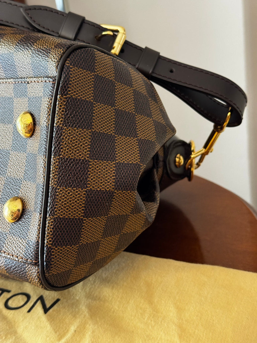 Louis Vuitton Trevi