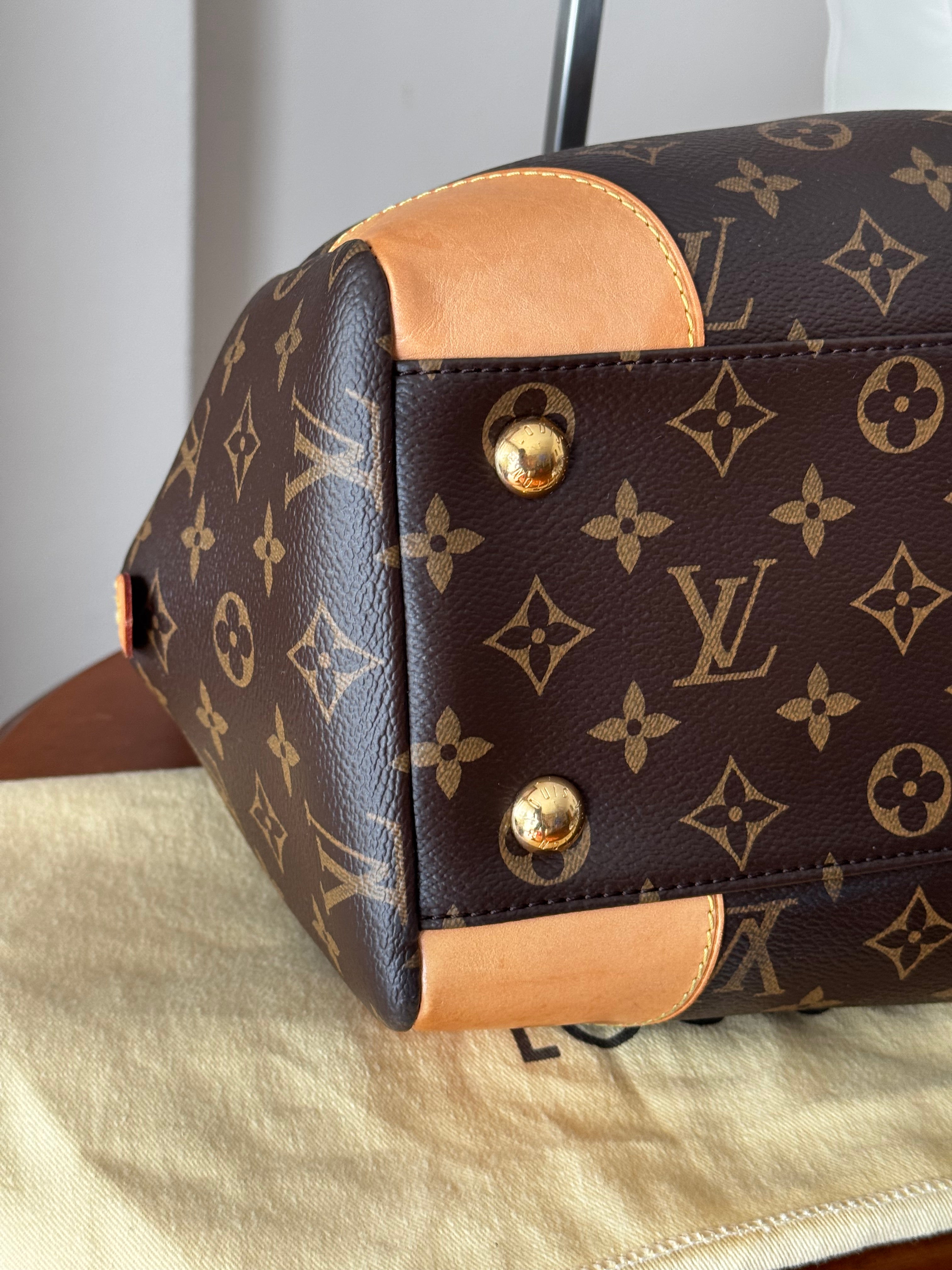 Louis Vuitton Segur