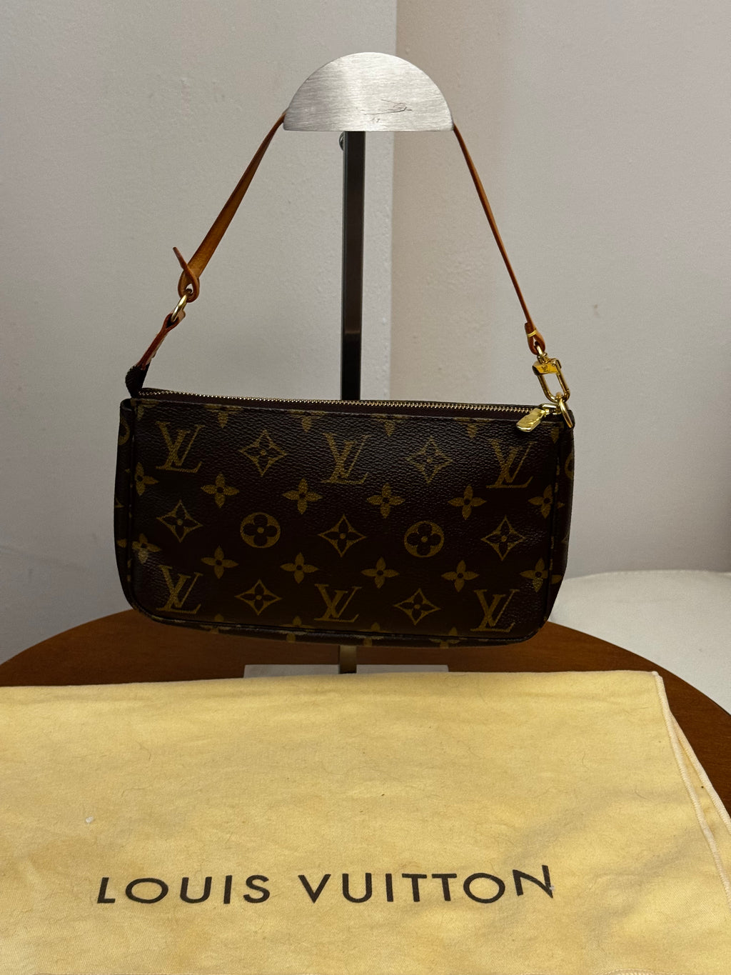 Louis Vuitton Pochette Accessories
