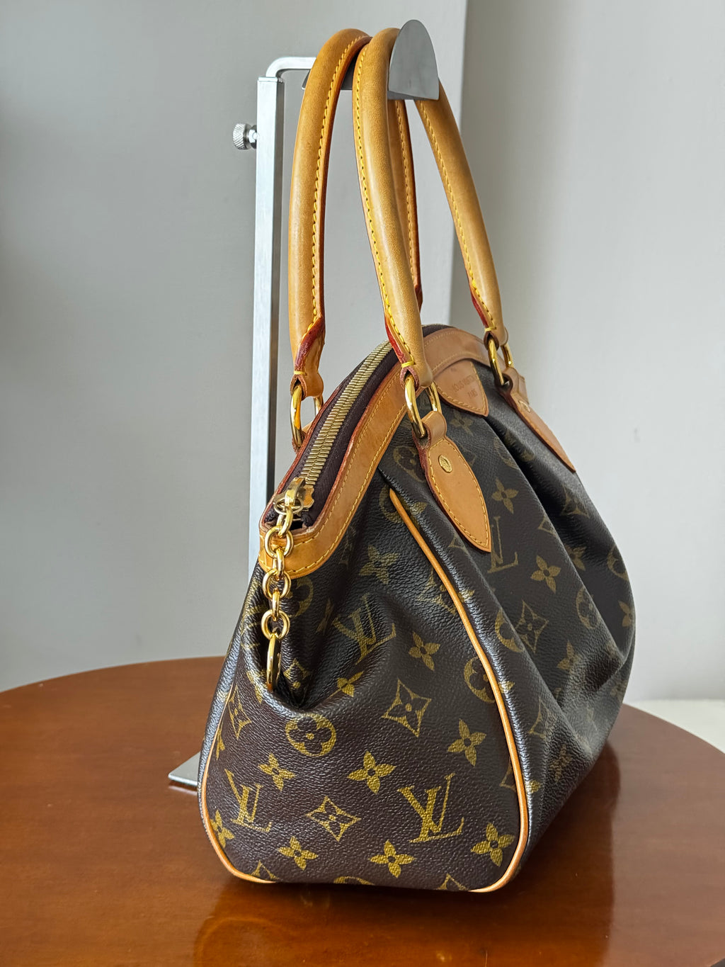 Louis Vuitton Tivoli