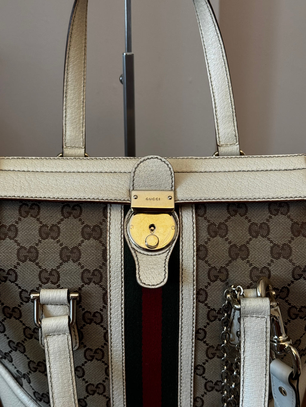 Gucci GG Canvas Web Treasure Boston