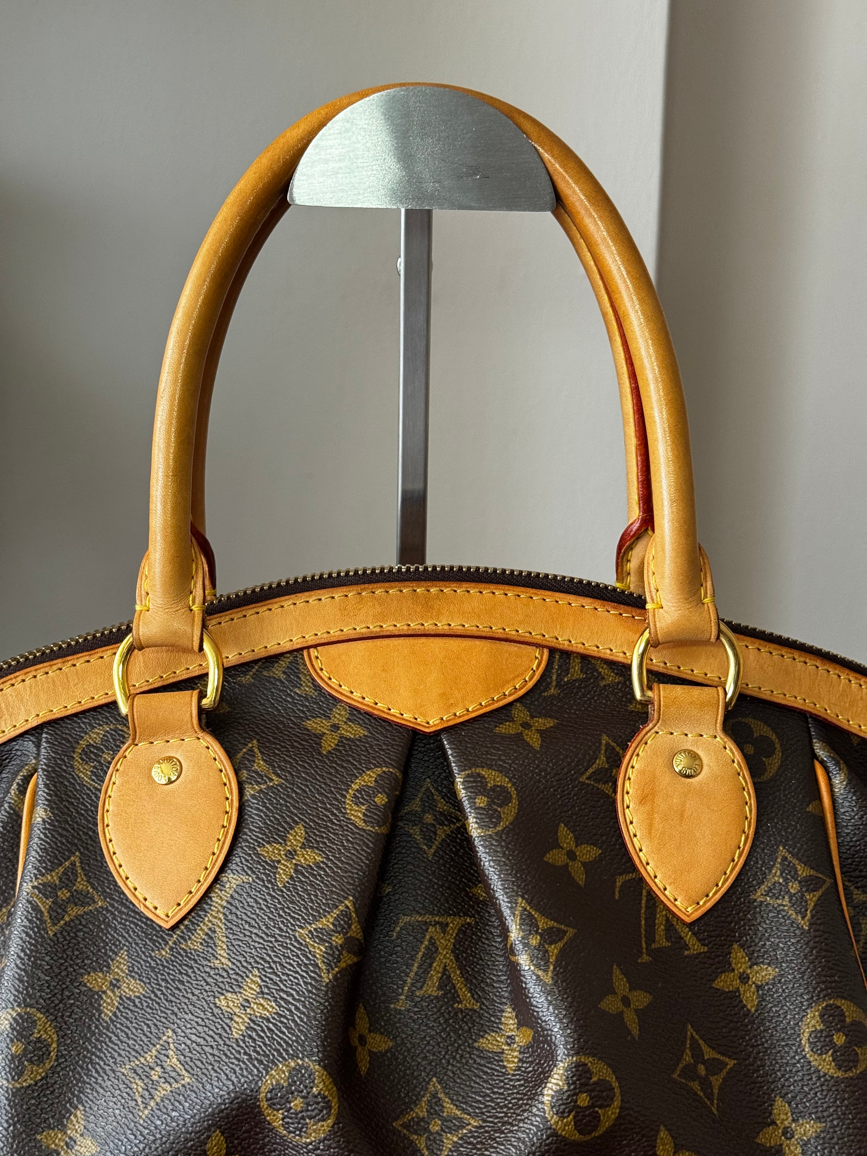 Louis Vuitton Tivoli