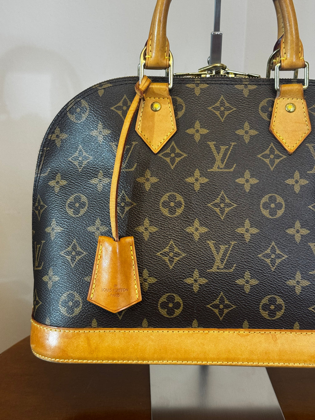 Louis Vuitton Alma PM