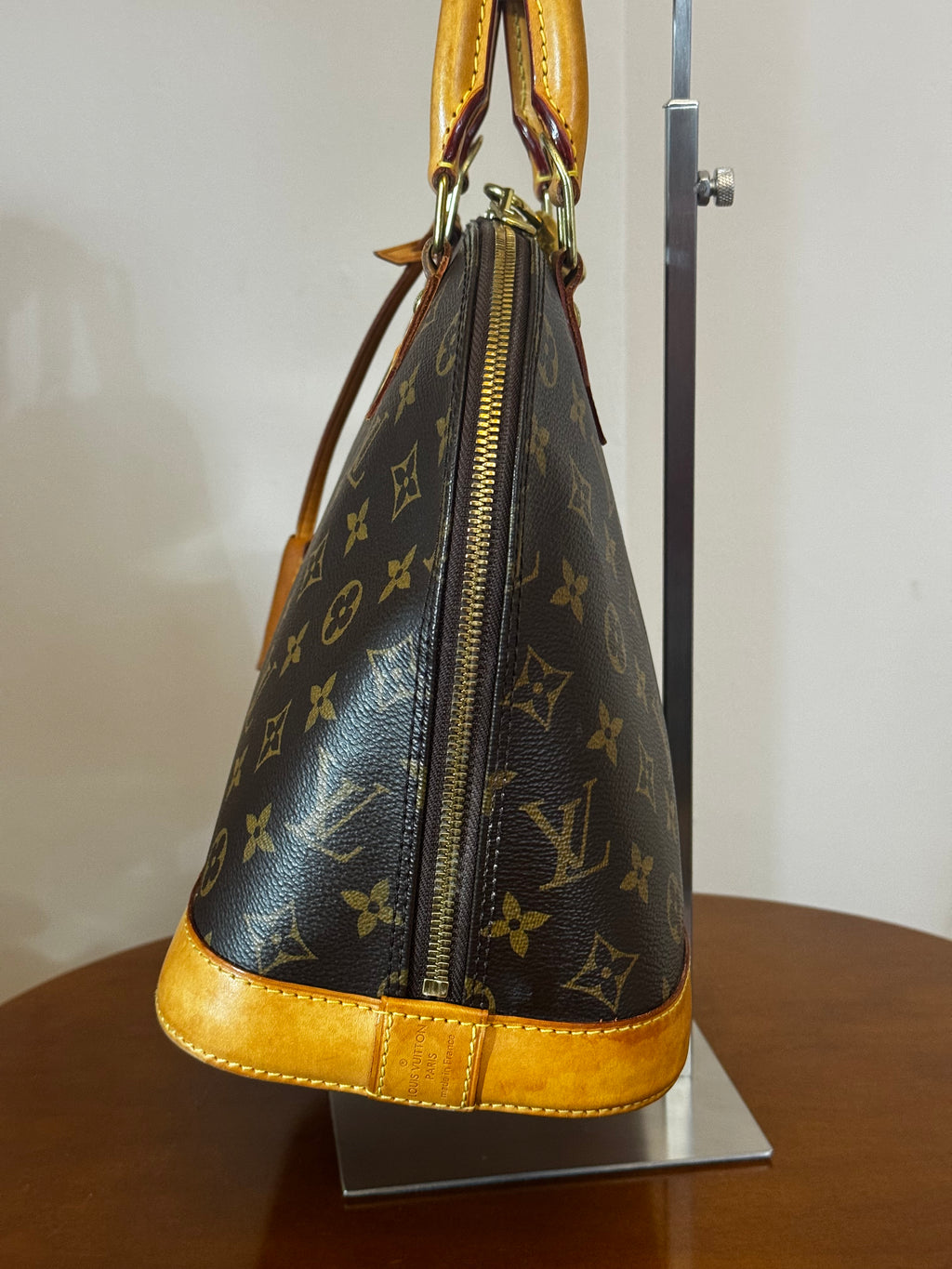 Louis Vuitton Alma PM