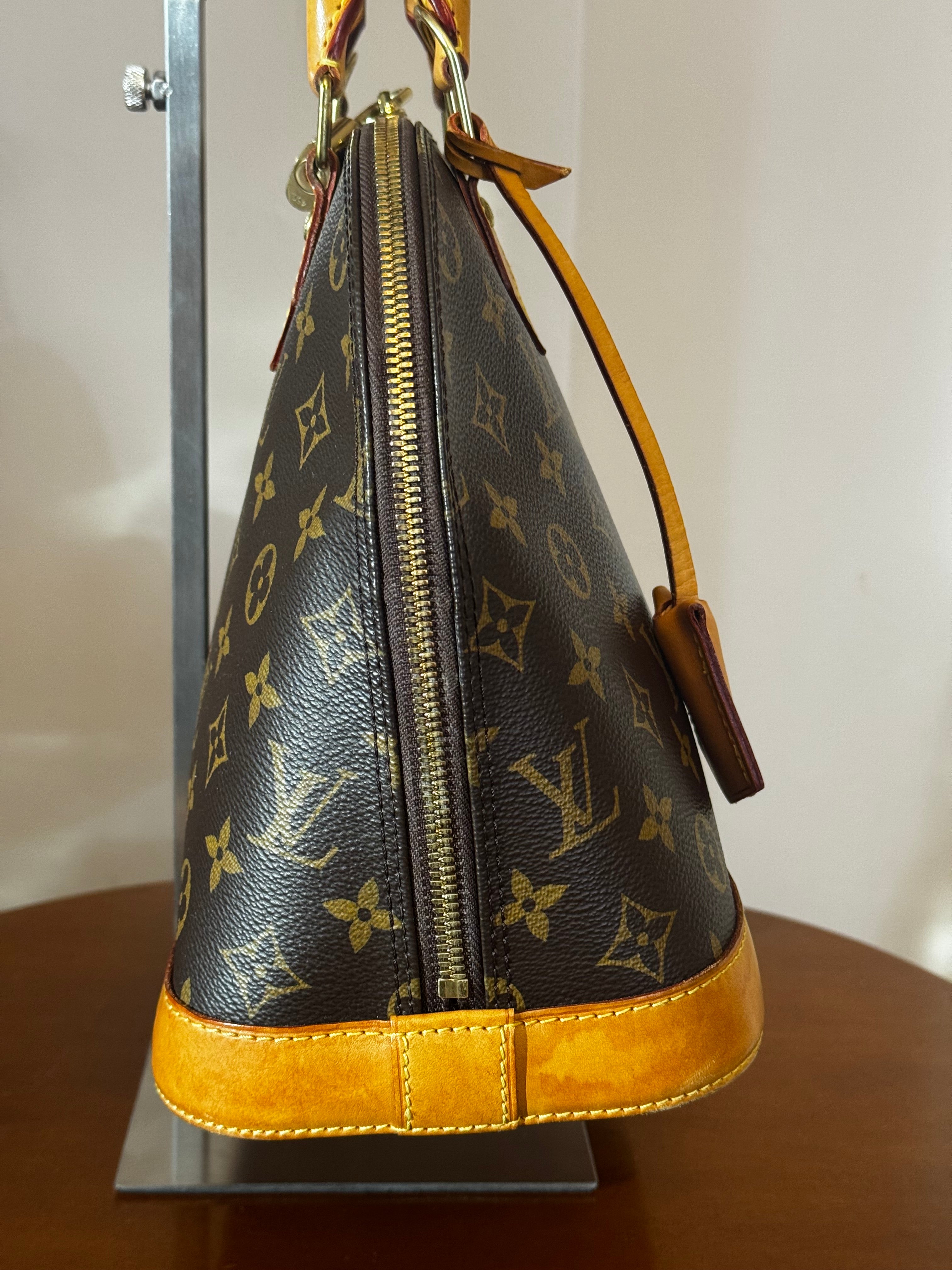 Louis Vuitton Alma PM