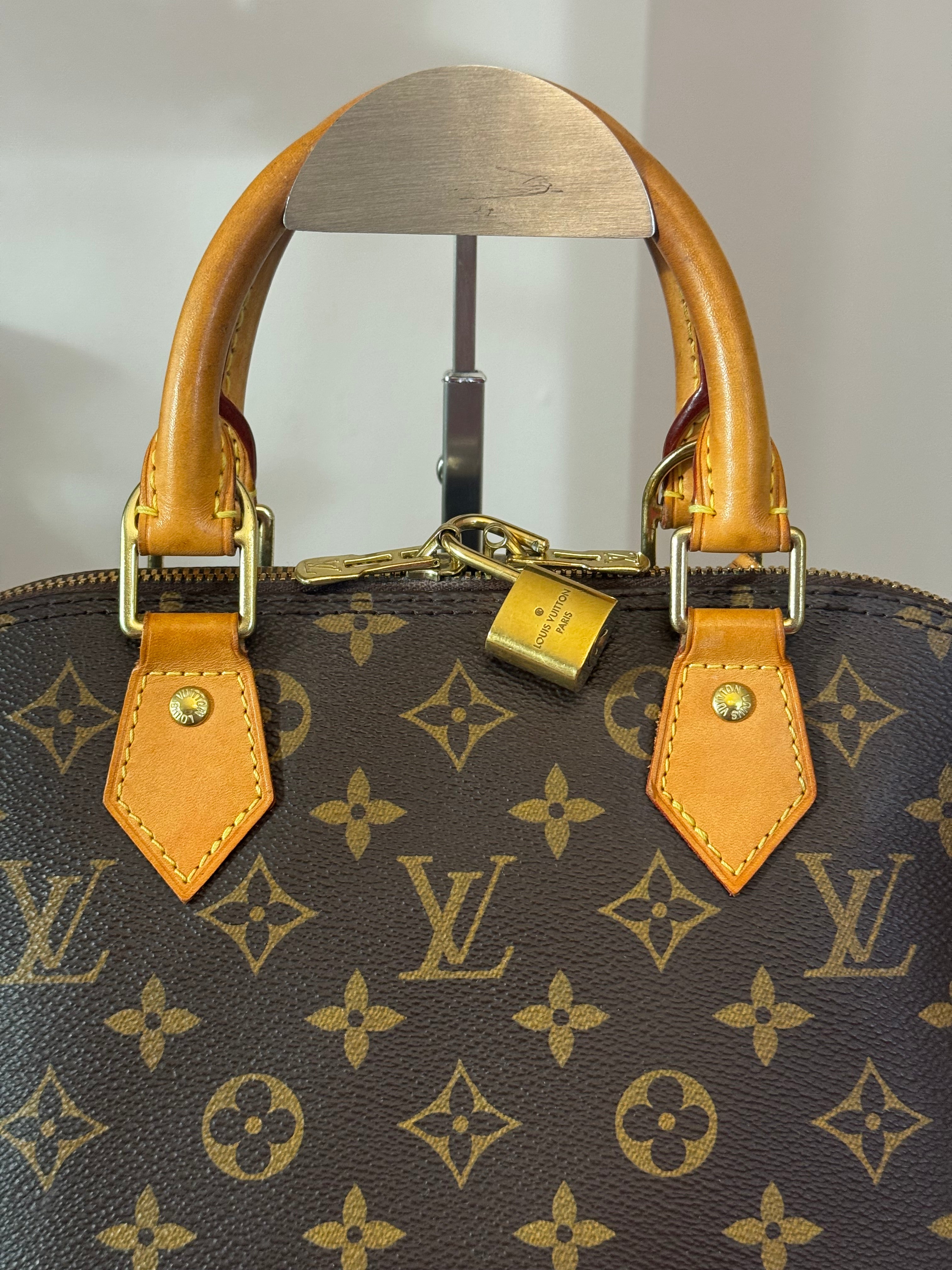 Louis Vuitton Alma PM