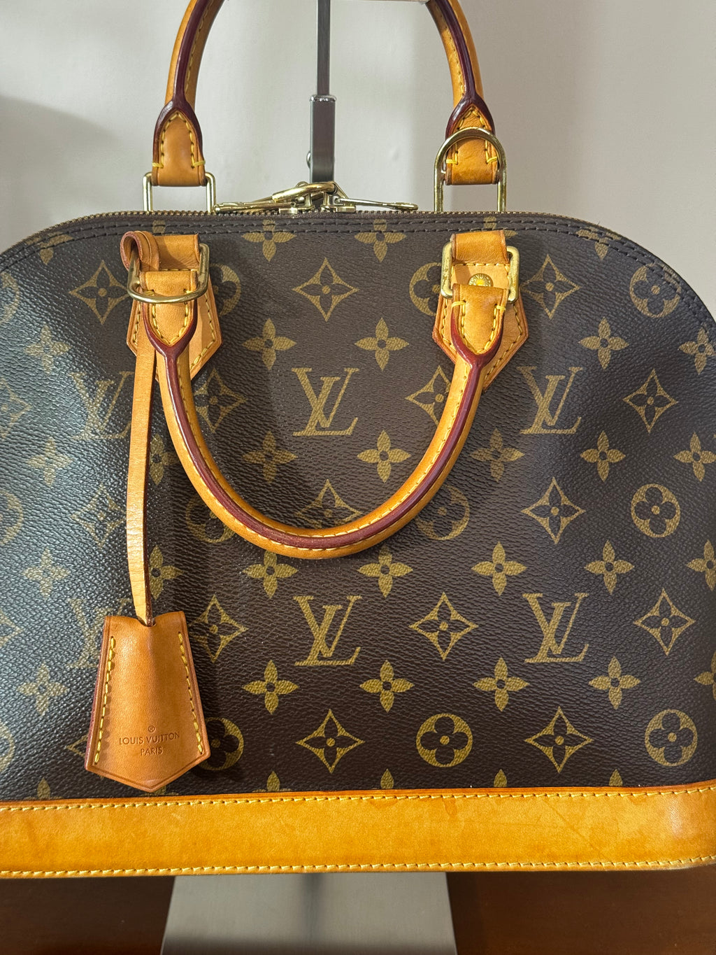 Louis Vuitton Alma PM