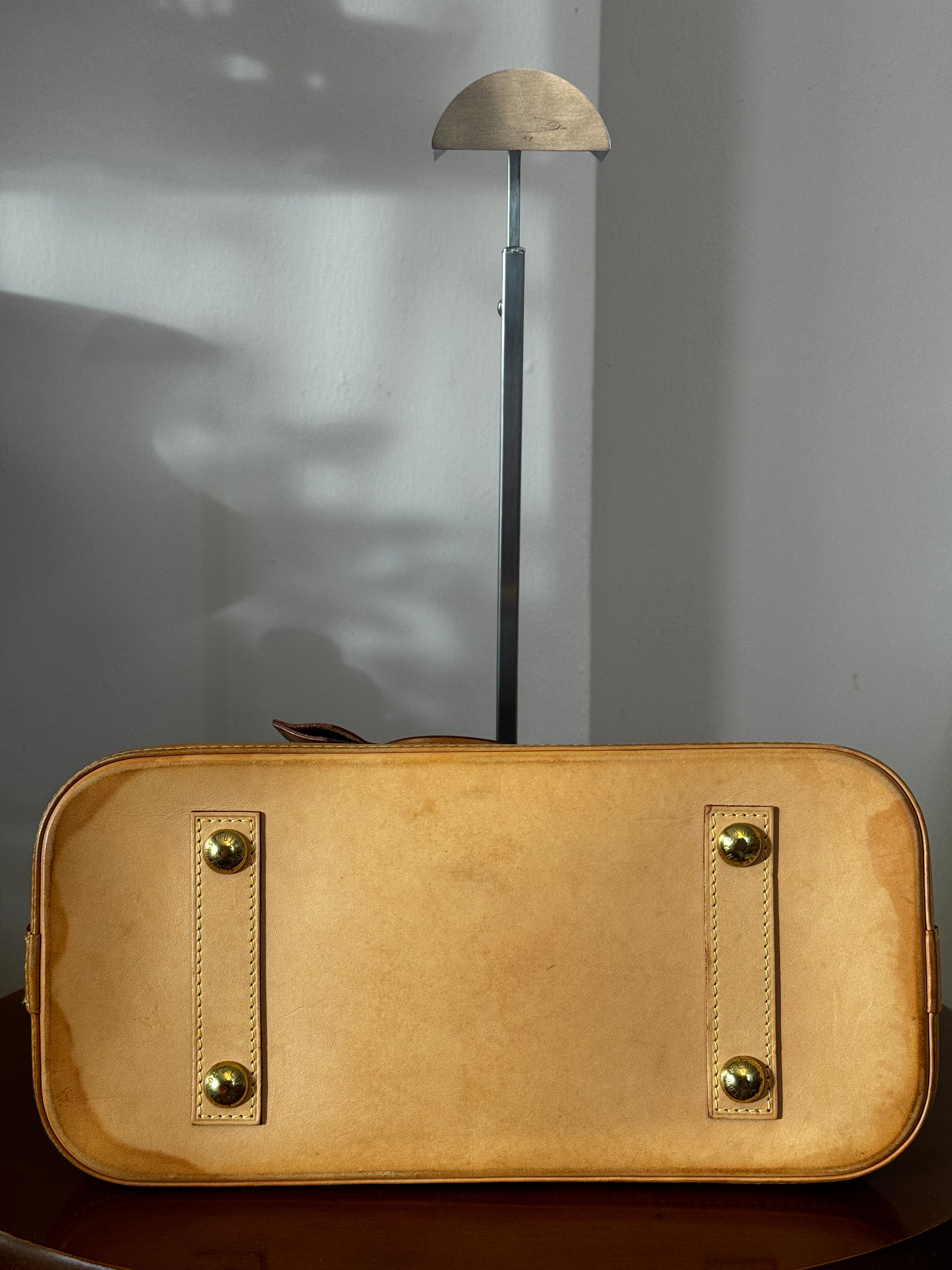 Louis Vuitton Alma PM