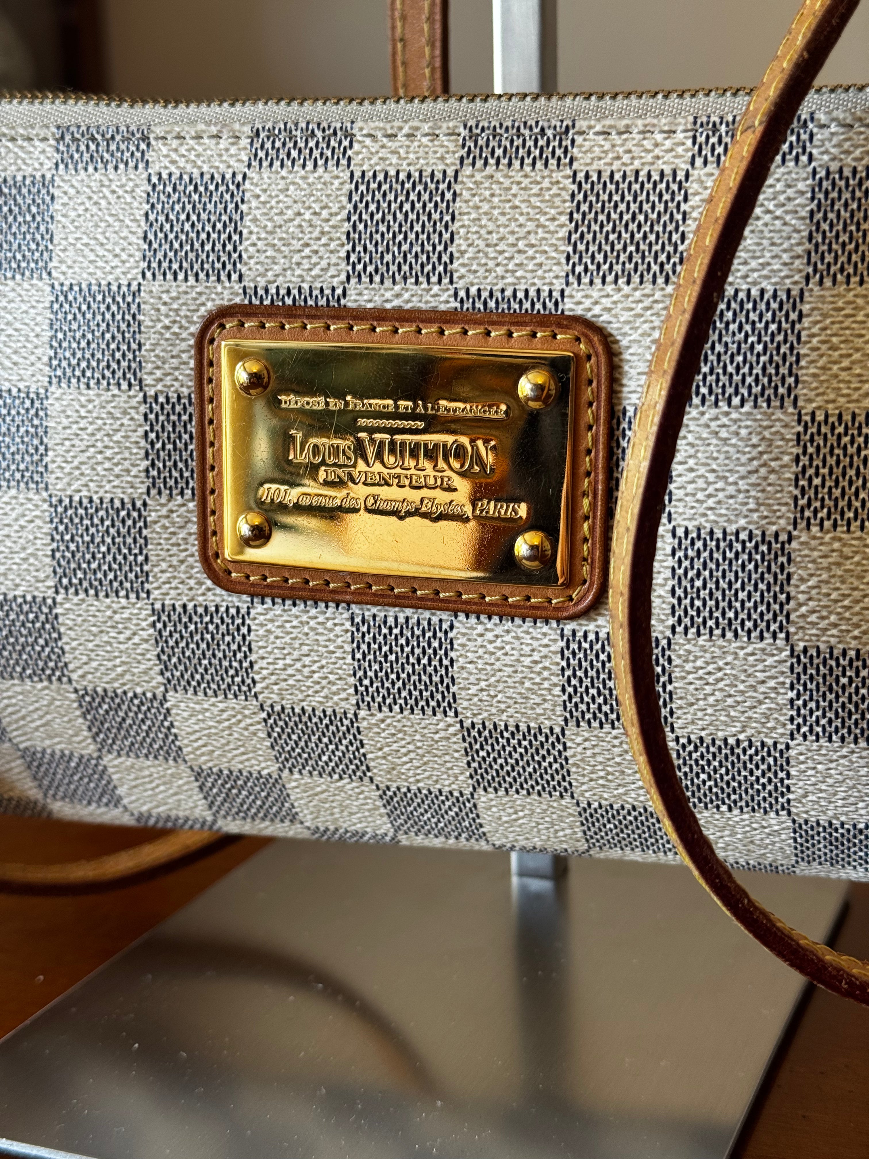 Pochette Eva Louis Vuitton